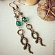 Серьги "Изумрудные змейки". Серьги классические. Украшения ***Made with Love***. Интернет-магазин Ярмарка Мастеров.  Фото №2