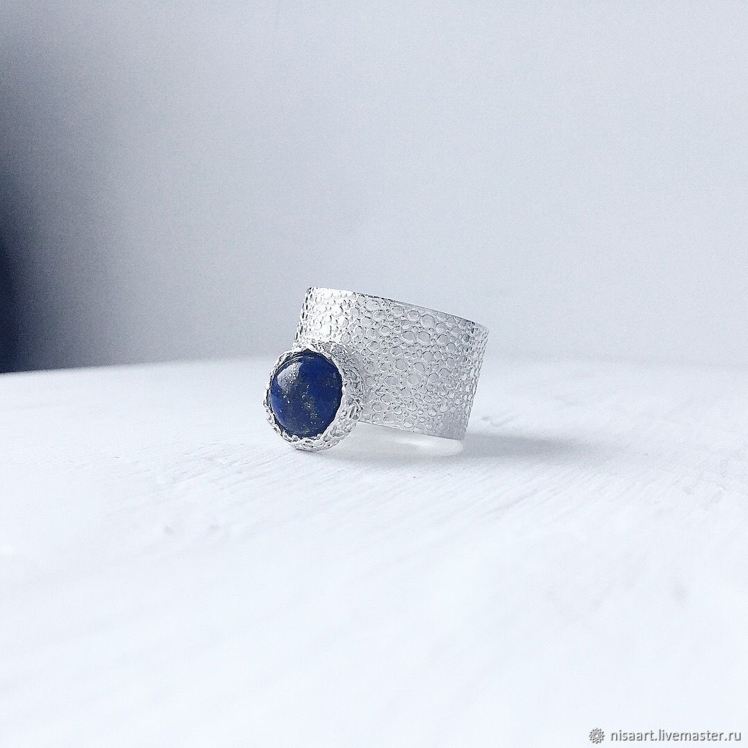 Широкое серебряное кольцо с лазуритом – заказать на Ярмарке Мастеров ...