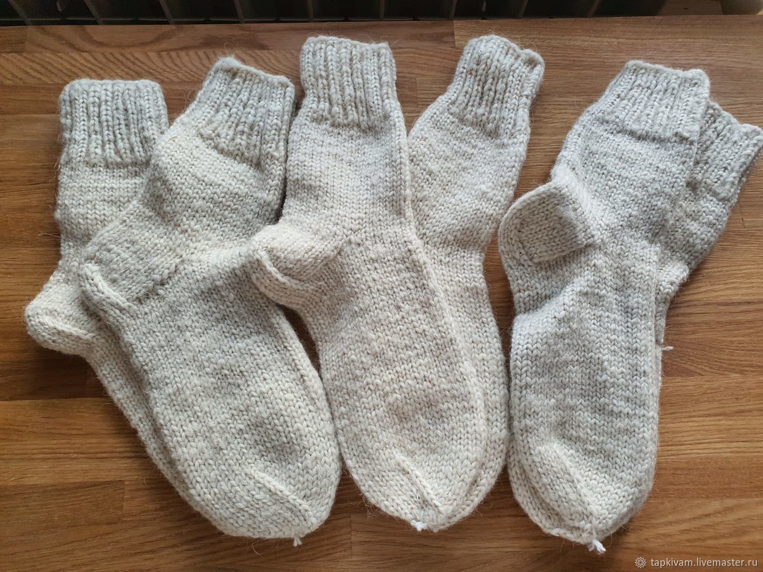 Белые шерстяные носки