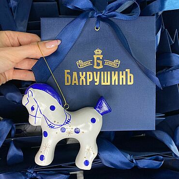 Сувениры и подарки ручной работы. Ярмарка Мастеров - ручная работа Корпоративные подарки елочные игрушки фарфор с логотипом. Handmade.