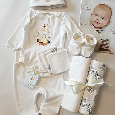 Комплект из 18 предметов для новорожденного №16 (пеленки-коконы, распашонки, чепчики и пр.)