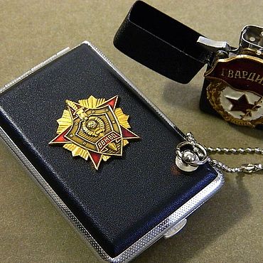 Сувениры и подарки ручной работы. Ярмарка Мастеров - ручная работа Портсигар на 12 сигарет 85 мм с знаком СССР "ВВМВД СССР". Handmade.