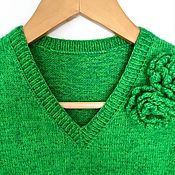 Зелёный свитер из мохера с люрексом