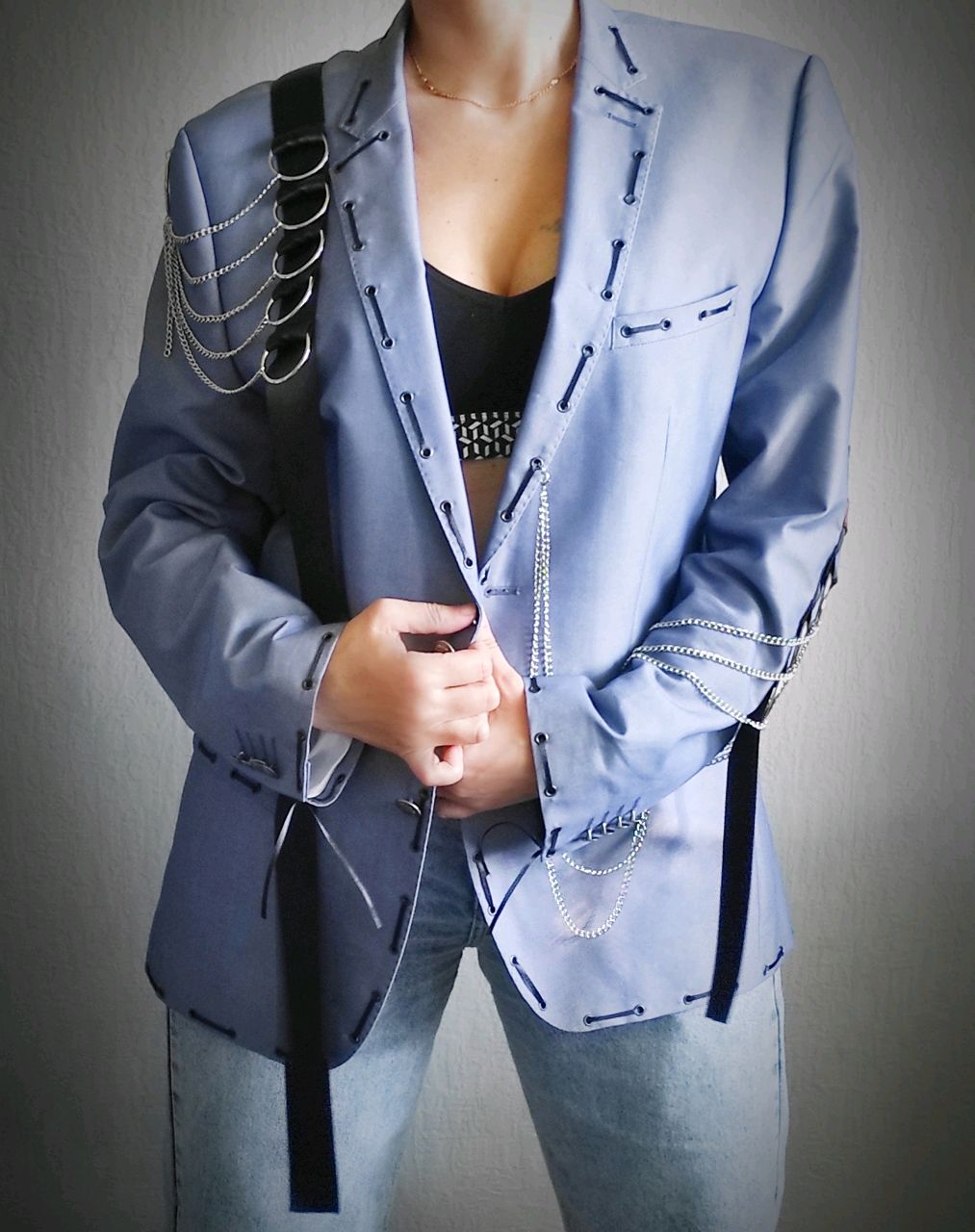 Пиджаки. Стильный голубой пиджак кастомизированный в интернет-магазине  Ярмарка Мастеров по цене 8000 ₽ – U3PKKRU | Пиджаки, Северск - доставка по  России