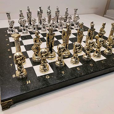 Черно-белая любовь: как можно сделать оригинальные шахматы своими руками?