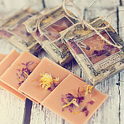 Natural soap with three clays 