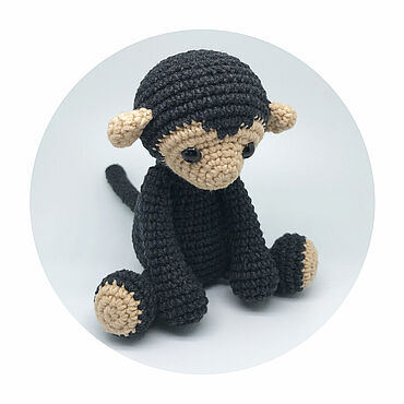 7 милых обезьянок крючком со схемами, описаниями и МК