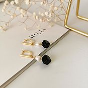 Earrings classic: Grey Teardrop Earrings with Majorca Pearls