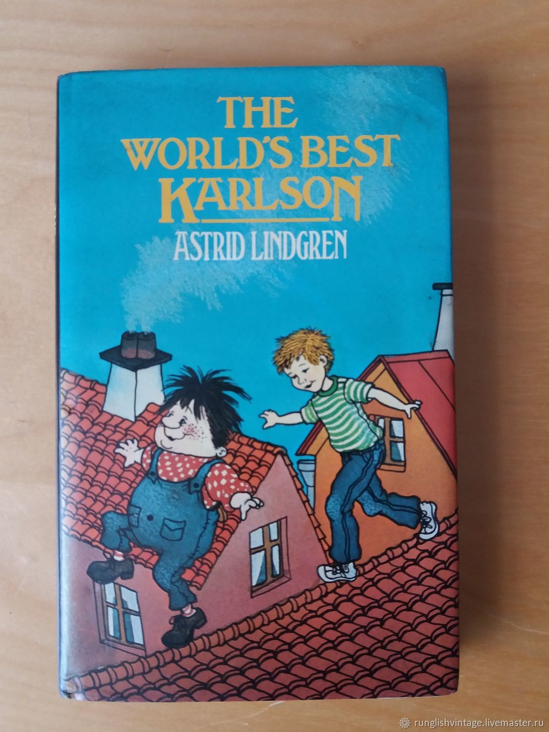 Карлсон книга. Малыш и Карлсон книга на английском. Малыши Карлсон книга английском языке. Карлсон книга 2004.