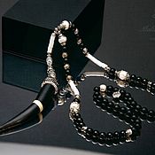 Decoration with large silver pearls