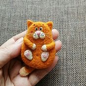Украшения handmade. Livemaster - original item Red cat felt brooch. Handmade.