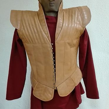 Кожаный дублет купить в интернет-магазине Ярмарке Мастеров по выгодным ...