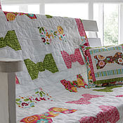 Для дома и интерьера handmade. Livemaster - original item Patchwork quilt with pillowcase, and mural 