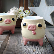 Посуда handmade. Livemaster - original item Mugs and cups: Pig-cow with a tongue, a mug on legs. Handmade.