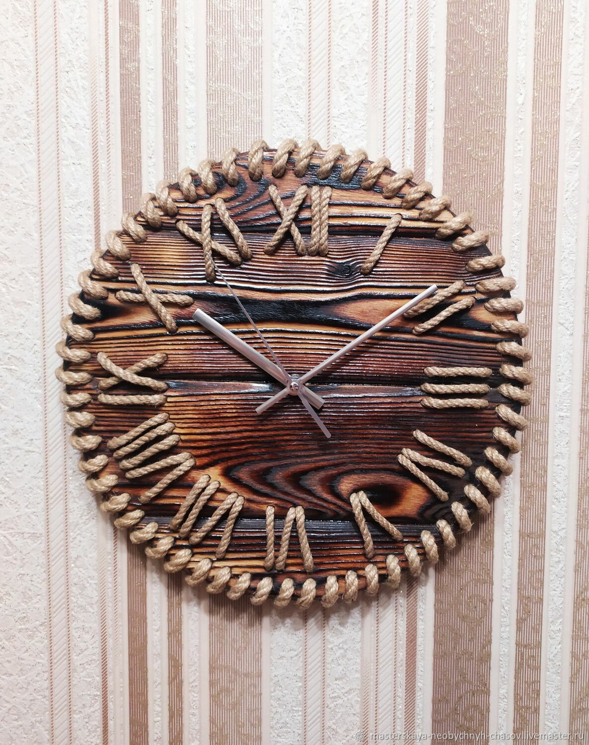 Настенные часы из дерева 31см в интернет-магазине на Ярмарке Мастеров ...