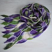 Scarf felted. Warm delicate silk scarf with Lilac fleece
