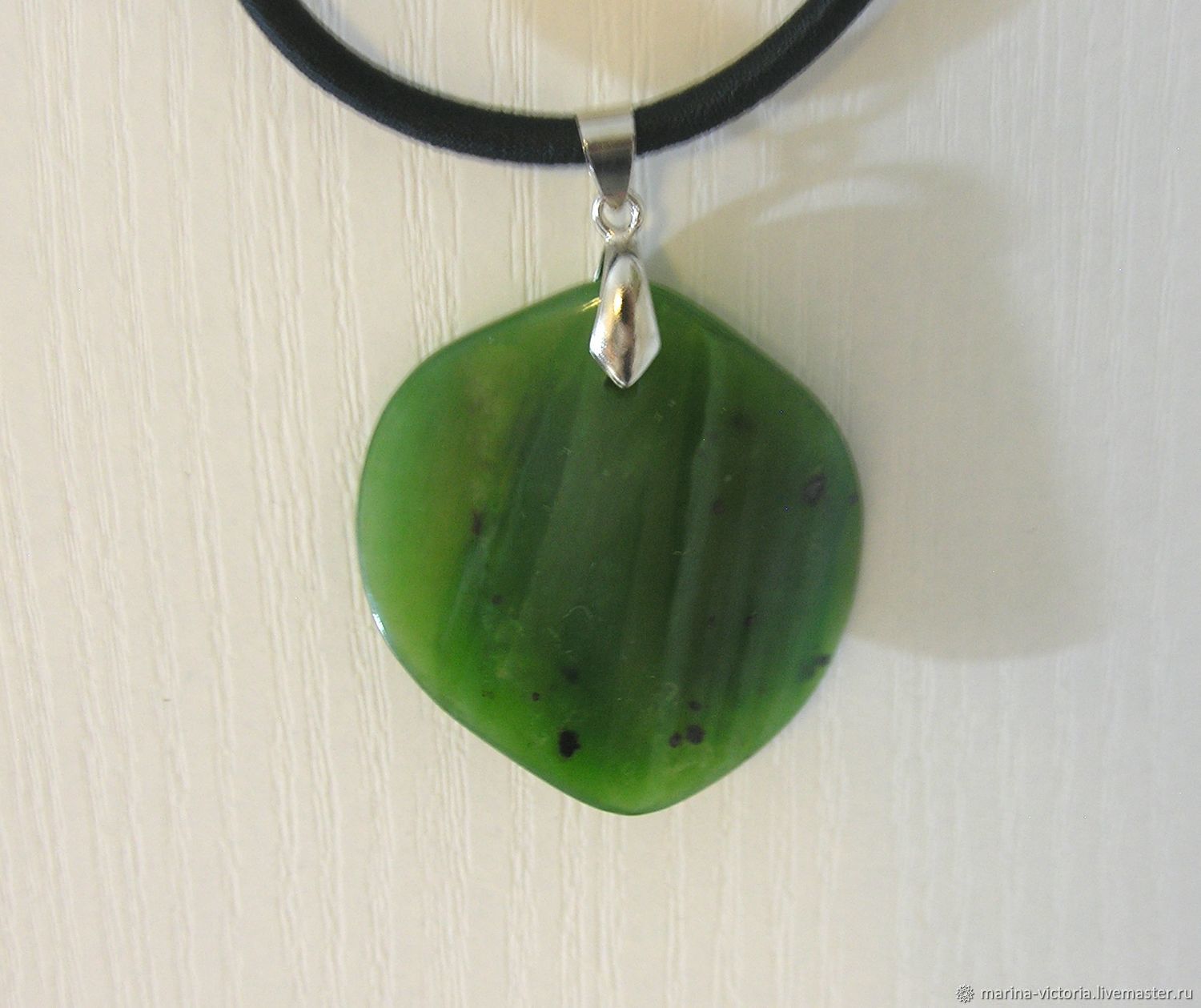 подвески из нефрита натурального. подвеска из нефрита. сплав) (комплект). талисман жадеит. сплав) (комплект).