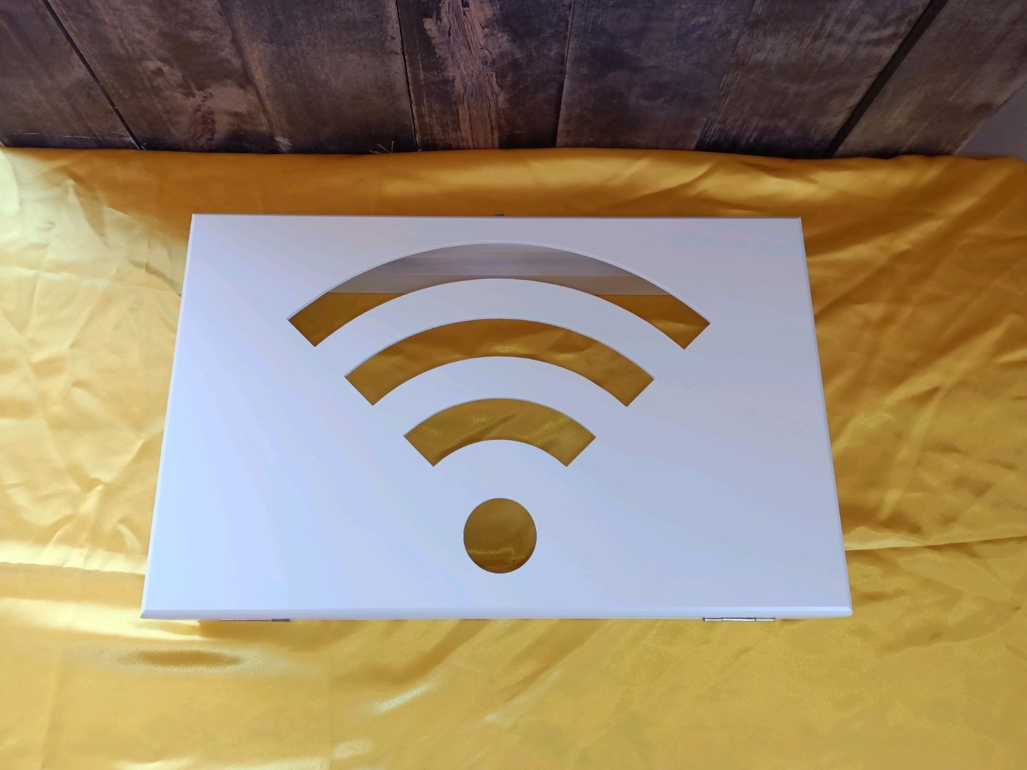 Полка для wifi роутера