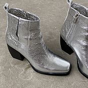 Обувь ручной работы handmade. Livemaster - original item Silver Metallic Leather Ankle Boots. Handmade.