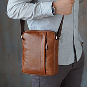 Men's backpack made of genuine leather 
