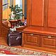 Entrance hall natural wood solid hardwood: oak, ash. Decorated in colonial style, has a wide mirror, soft elements, covered with leather. Storage system is presented