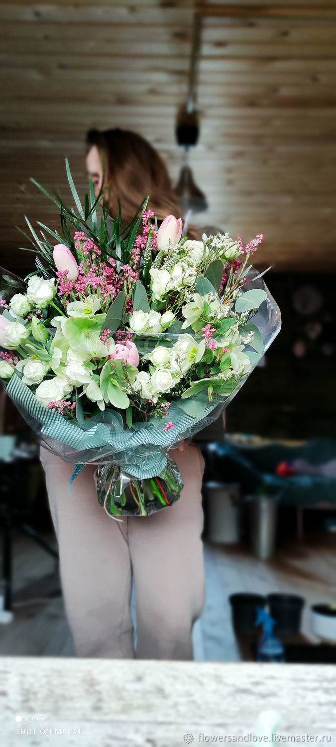 Букет из живых цветов #10 в интернет-магазине Ярмарка Мастеров по цене 4000₽ – QIYYURU