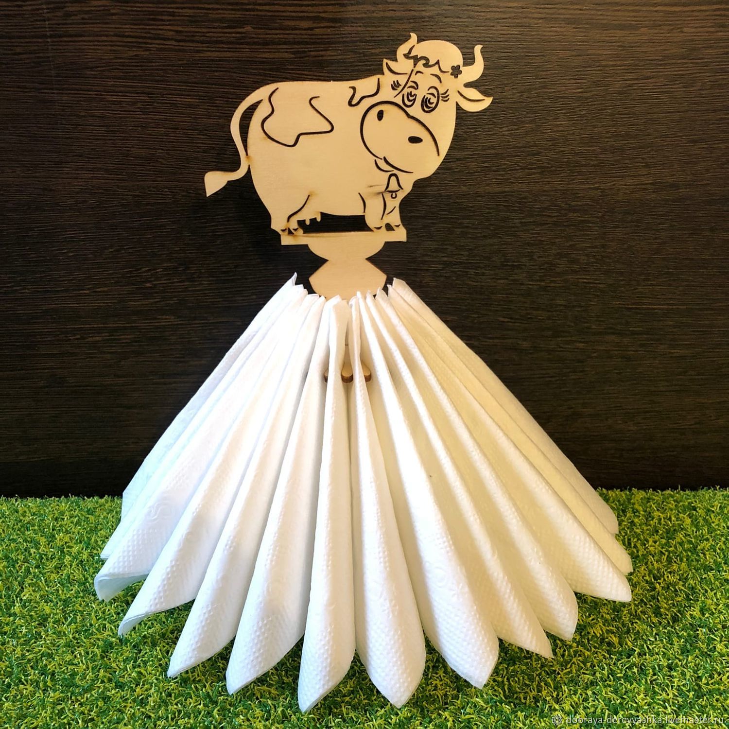 Салфетницы из фанеры. Салфетницы из фанеры. Ажурная салфетница из дерева. Салфетница символ года как собрать. Салфетница из дерева.