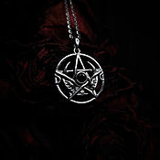 Украшения handmade. Livemaster - original item Moon pentagram with black stone — silver pendant on a chain. Handmade.