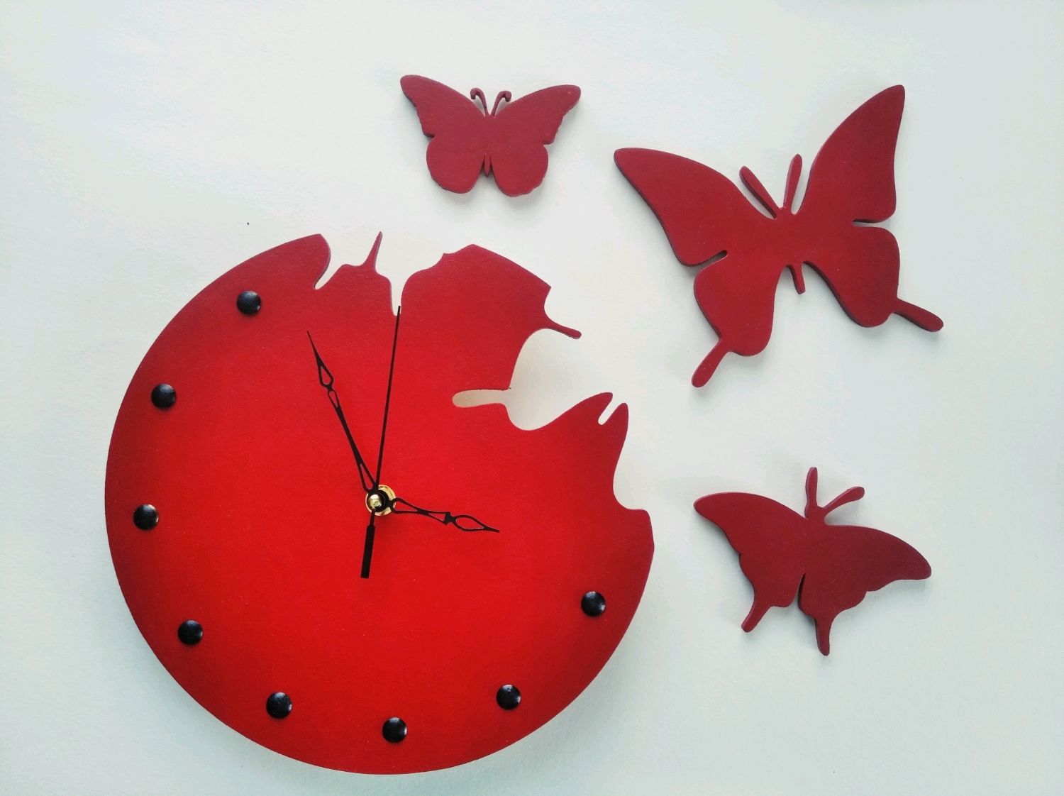 Часы бабочки