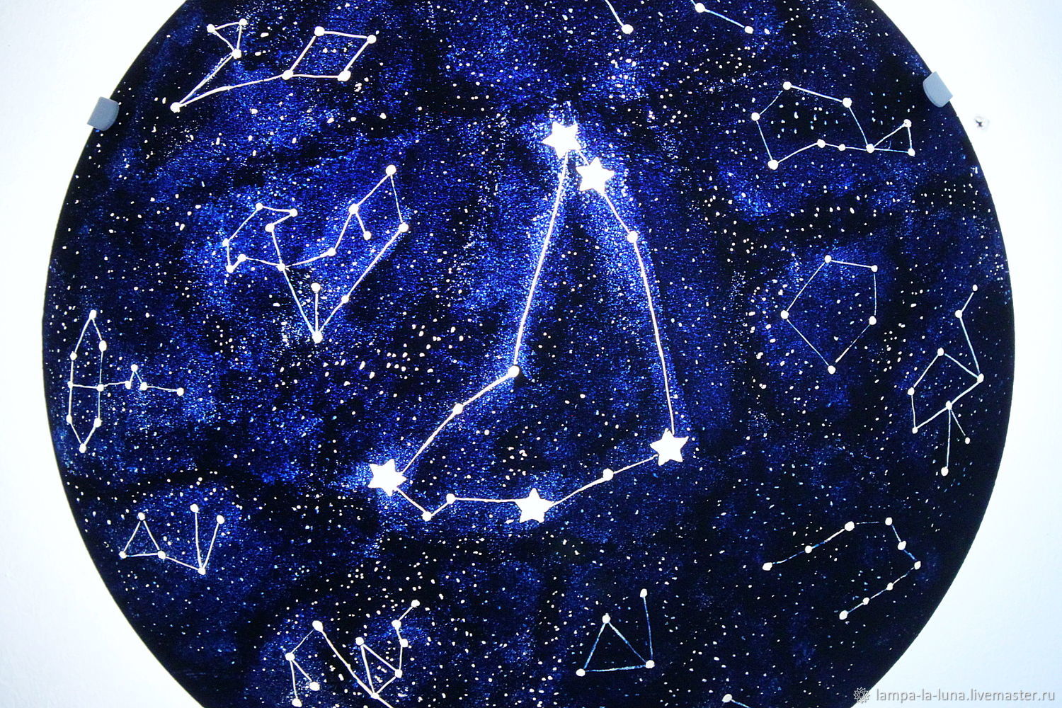 Музыка созвездий. Звезда Тристан Созвездие. Карта созвездий. Созвездие Козерог астрономия. Звёздное небо с зозвездиями.