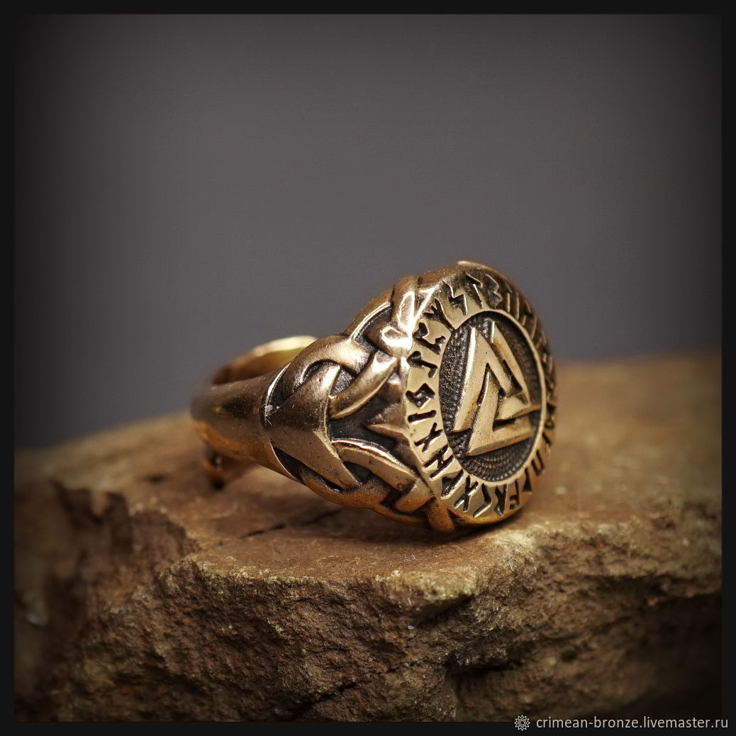 Кольцо из бронзы