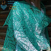 Аксессуары handmade. Livemaster - original item Emerald openwork knitted linen shawl bactus linen. Handmade.
