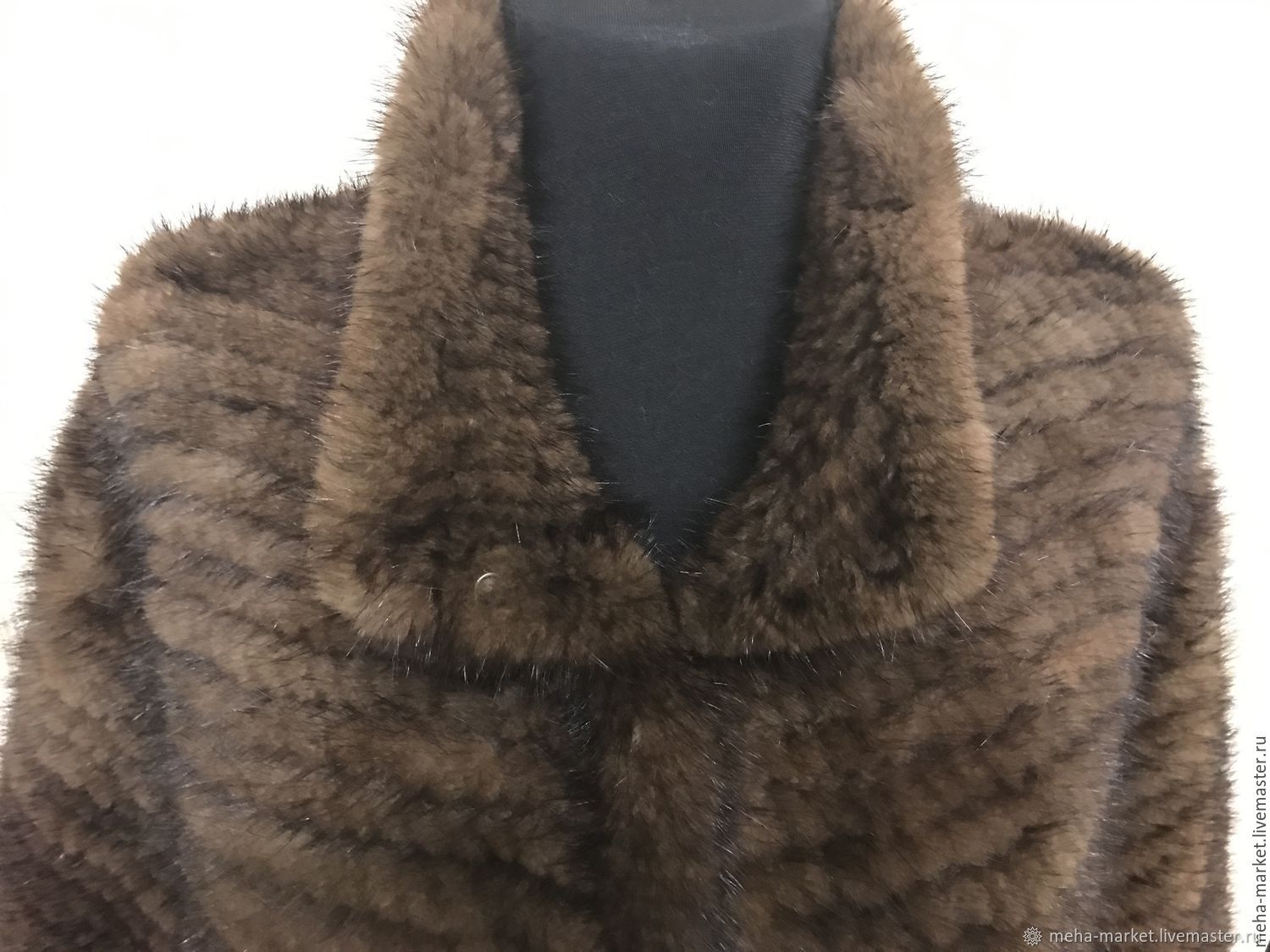 Пальто из вязаной норки