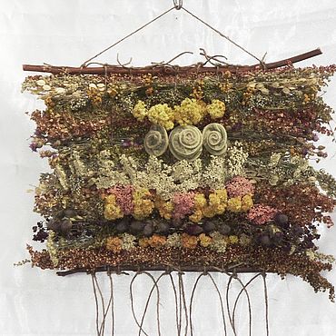 Об изготовлении панно из трав и цветов рассказала дизайнер-флорист Юлия Гомеляк - «ФАКТЫ»