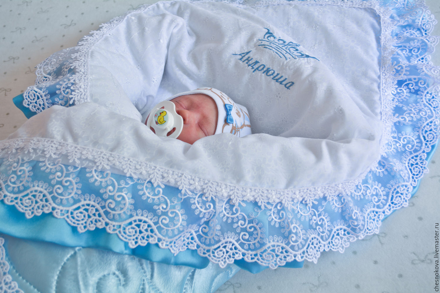 одеяло в кровать для новорожденного
