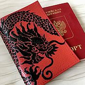 Обложка для паспорта (автодокументов) "Тотемный волк". Декупаж
