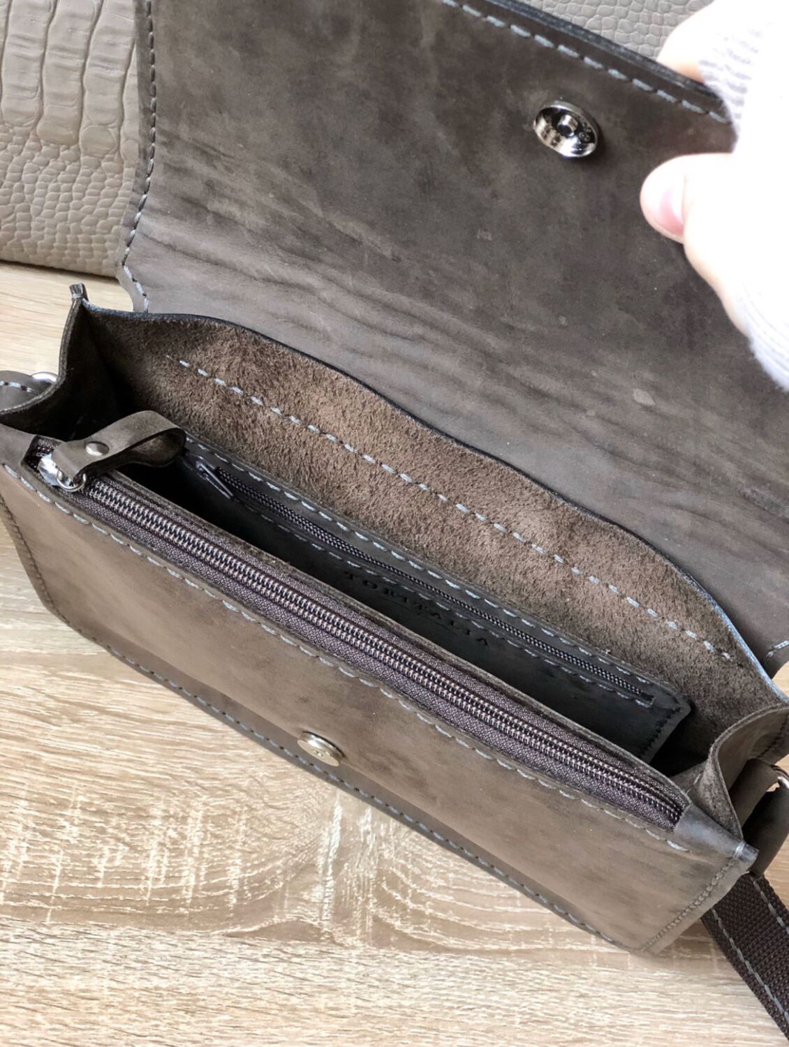 Сумка кросс-боди из натуральной кожи, ручной шов в интернет-магазине ...