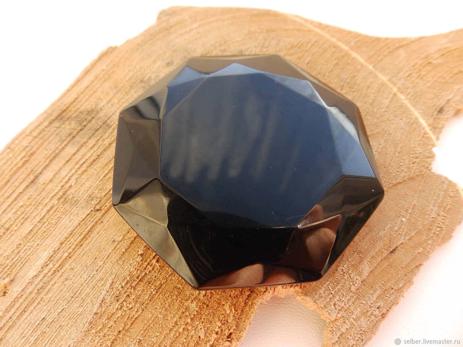 Черный бриллиант прозрачный
