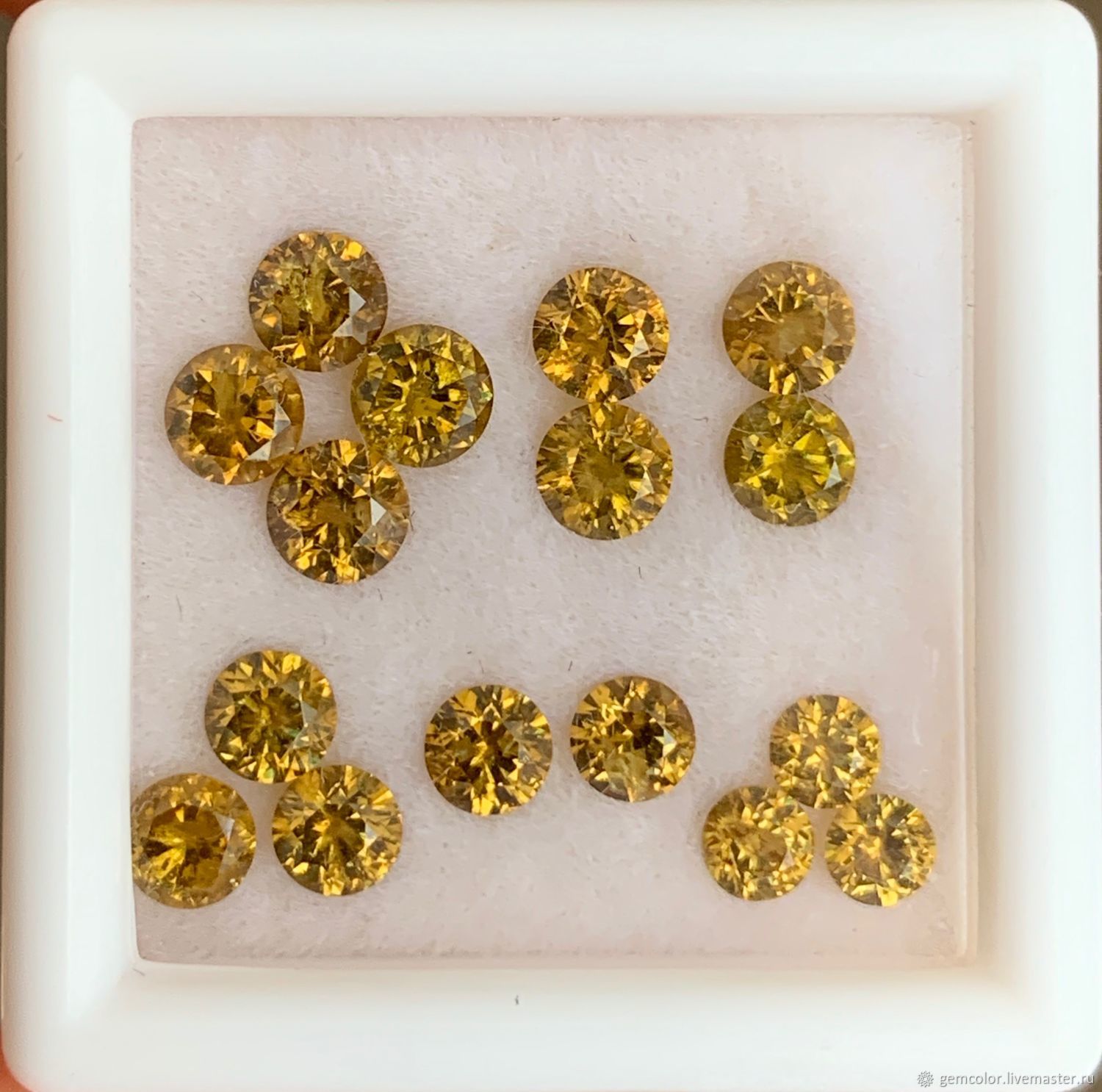 Honey topazolites, Minerals, Ekaterinburg,  Фото №1