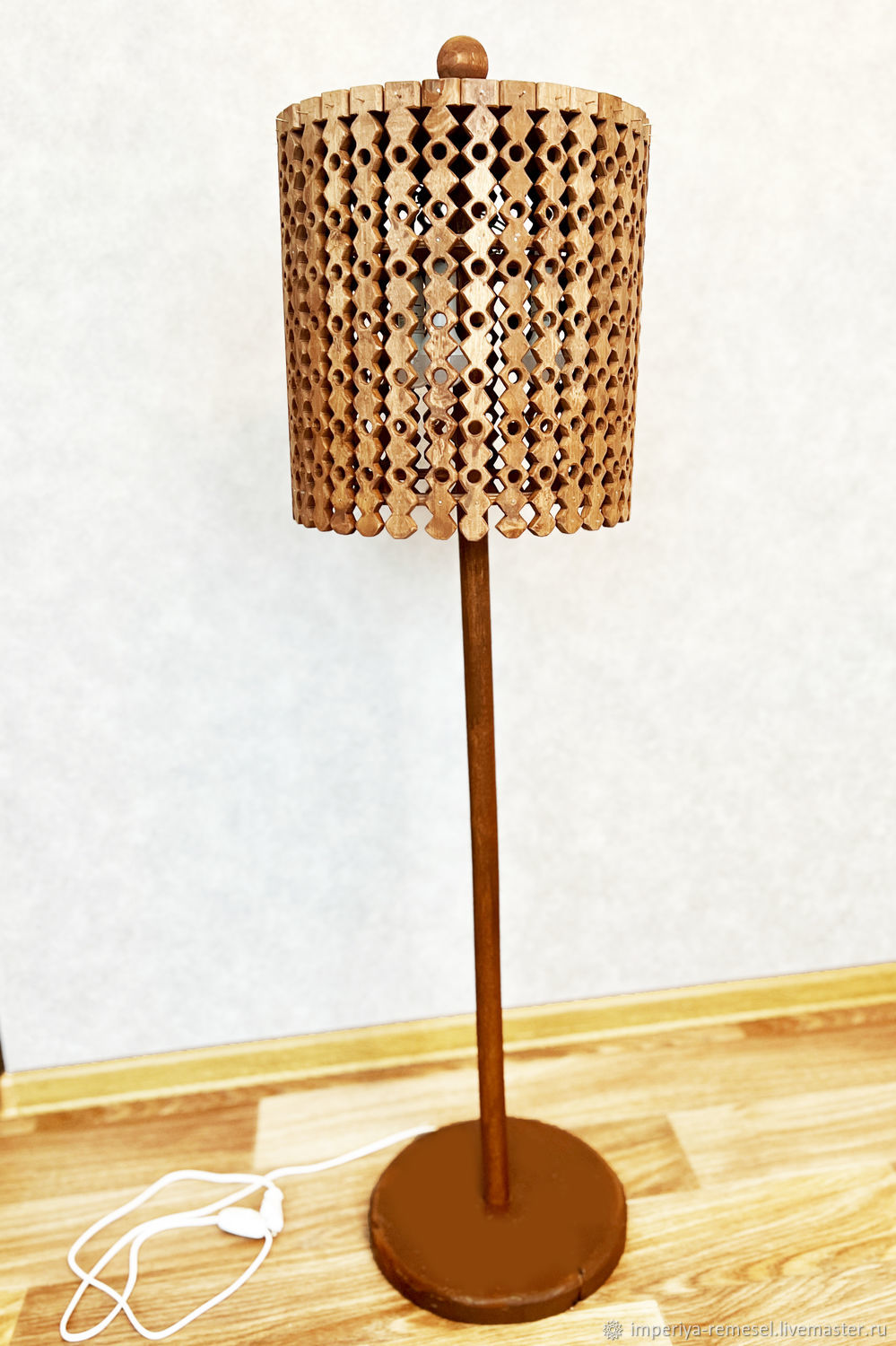 Светильник из дерева в интернет-магазине Ярмарка Мастеров по цене 1500 ...