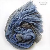 Батик, шелковый платок "Карпы Кои" синий, золотистый