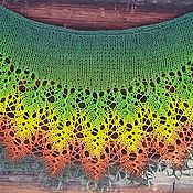 Mineral rainbow knitted Cape on the shoulders