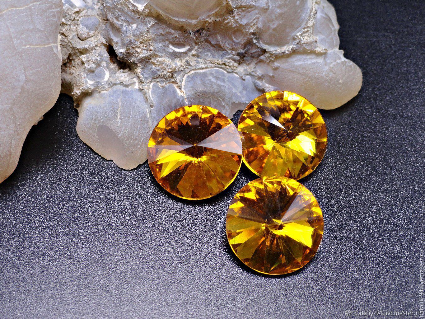 Кристалл капля бирюза. Swarovski crystal 6228g. 4327 swarovski lilac. Ярмарка мастеров кристалл. В екатеринбург кристаллы есть.