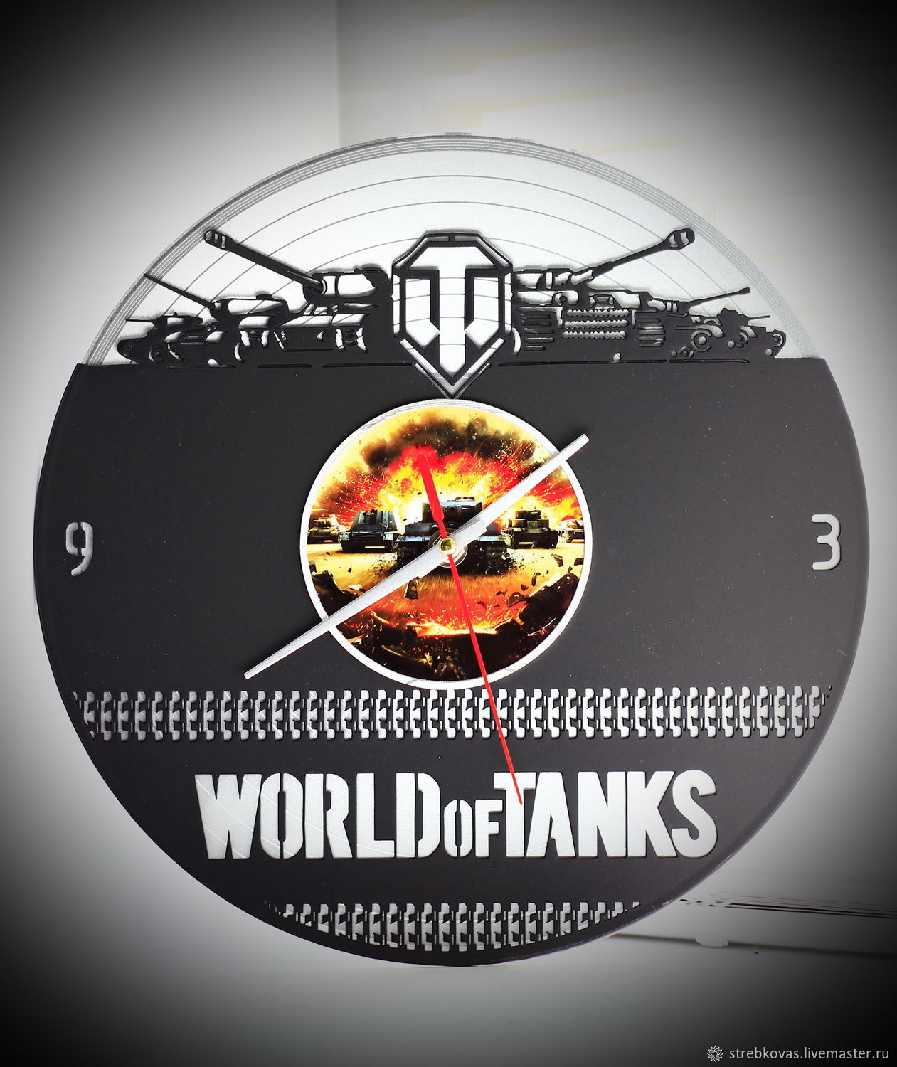 Часы World of Tanks