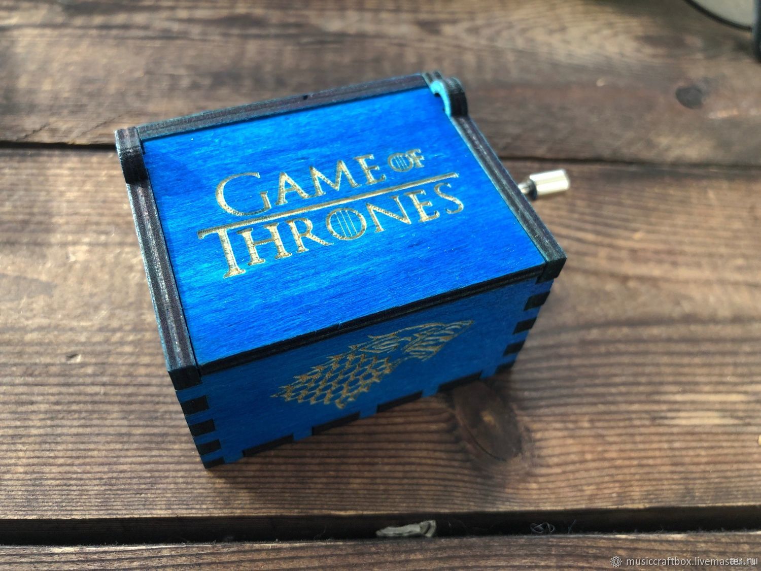 Синяя музыкальная шкатулка Игра престолов шарманка Game of thrones в  интернет-магазине Ярмарка Мастеров по цене 1650 ₽ – L9F3WRU | Музыкальные  сувениры, Краснодар - доставка по России