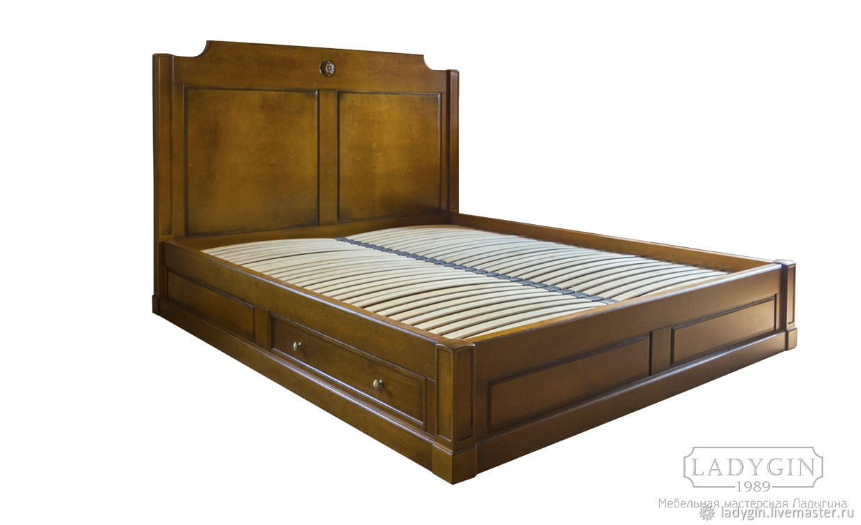 Двуспальная кровать 140х200 с выдвижными ящиками