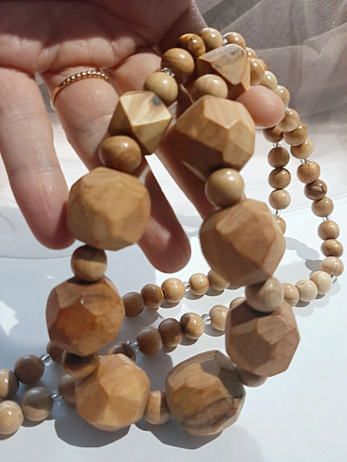 Бусы из можжевельника в интернет-магазине Ярмарка Мастеров по цене 765 ...