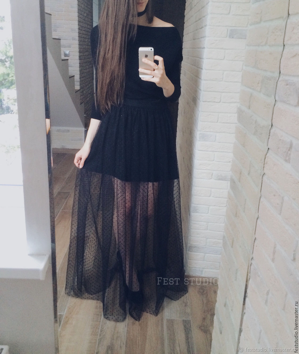 Черное платье с фатиновой юбкой