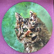 Картины и панно handmade. Livemaster - original item Oil painting with a kitten on a round canvas Kitty Musya. Handmade.