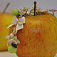 Earrings of beads `flavor of the Apple orchard`. Handmade jewelry. Tiavin. 
